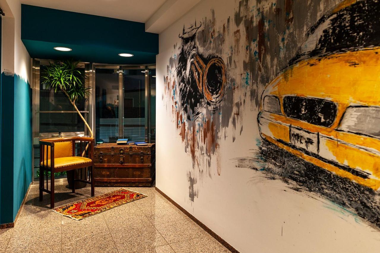 Hotel Toms Tokyo Ngoại thất bức ảnh