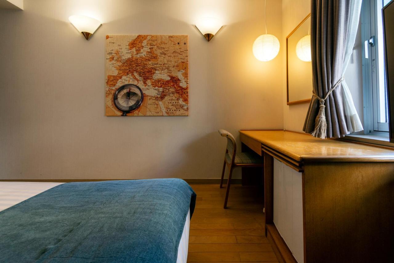 Hotel Toms Tokyo Ngoại thất bức ảnh