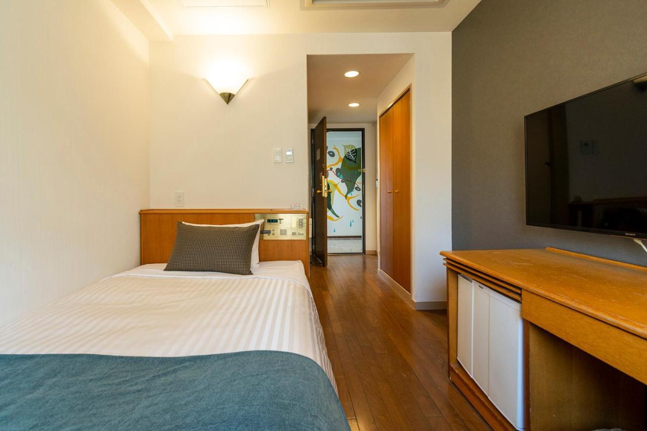 Hotel Toms Tokyo Ngoại thất bức ảnh