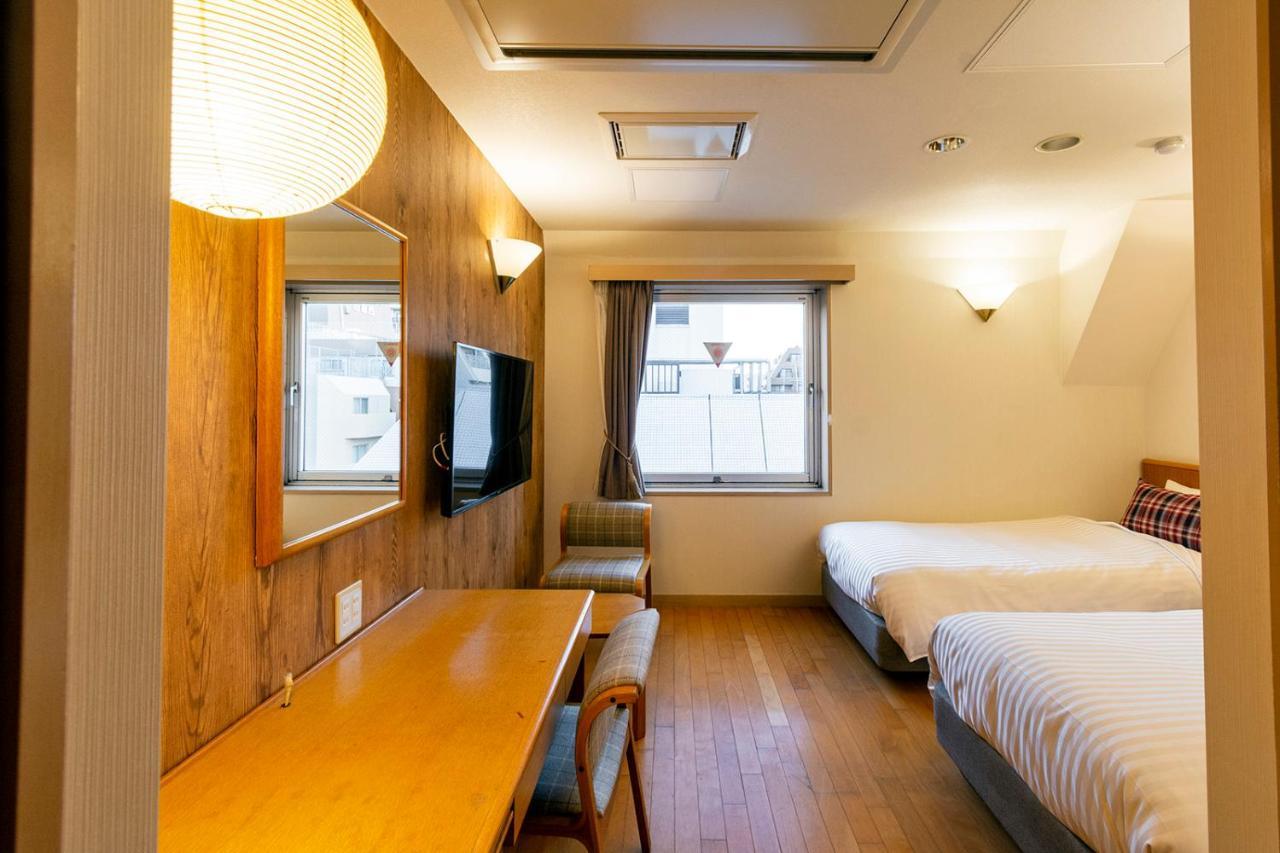 Hotel Toms Tokyo Ngoại thất bức ảnh