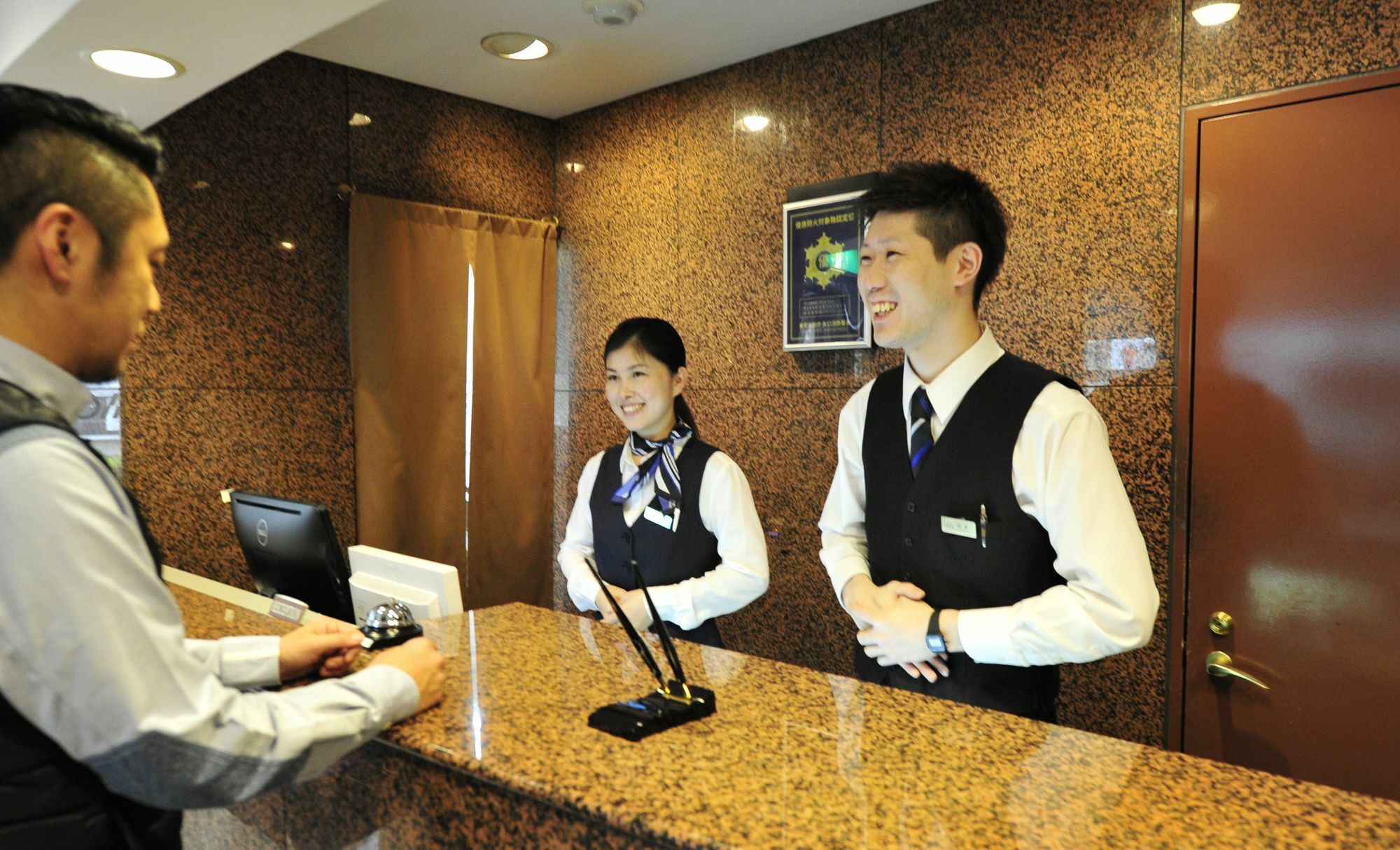 Hotel Toms Tokyo Ngoại thất bức ảnh